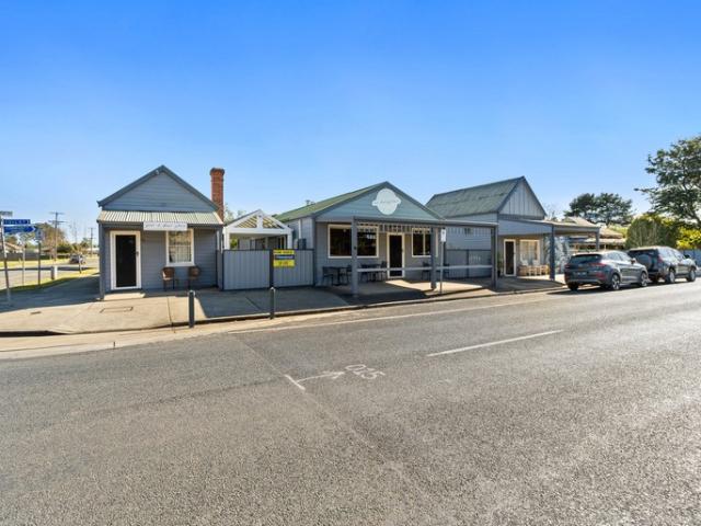 Retail for sale in Briagolong, Victoria