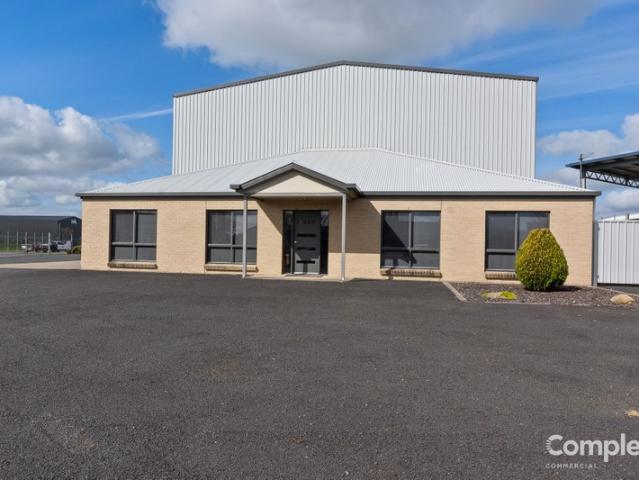 Warehouse for rent in Suttontown, South Australia