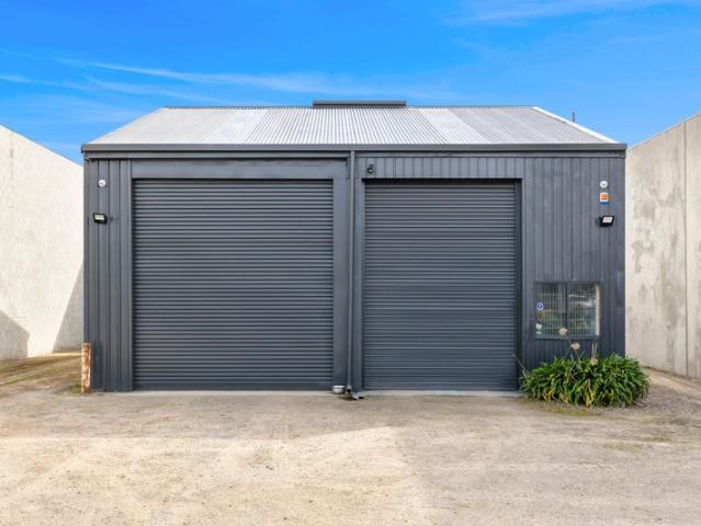 Warehouse for sale in Grovedale, Geelong