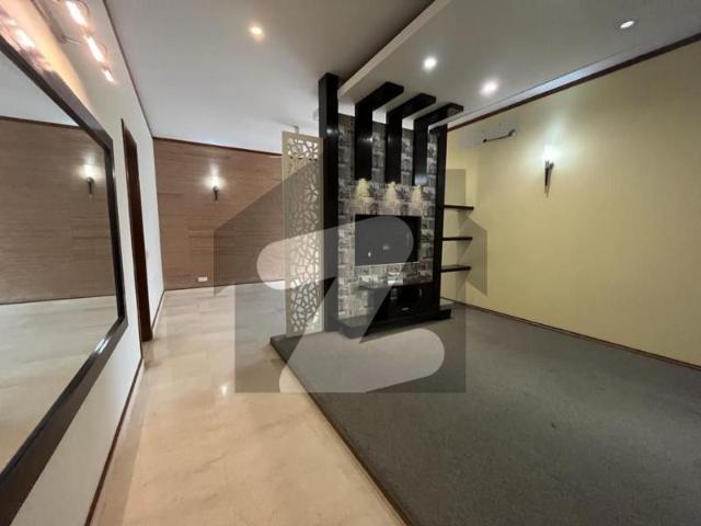 House for rent in 6 ڈی ایچ اے فیز, کراچی ڈویژن