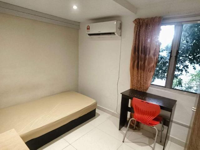 Room for rent in Country Heights Damansara, Kuala Lumpur