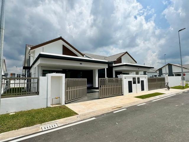 Terraced House for sale in Sendayan Village, Negeri Sembilan