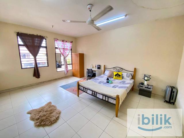 Room for rent in Petaling, Subang Jaya