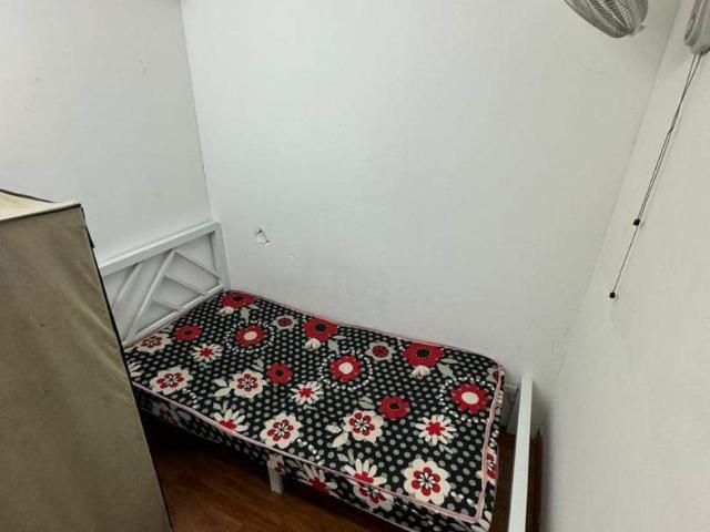 Room for rent in Petaling, Alam Impian