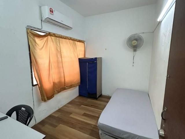 Room for rent in Petaling, Damansara Damai