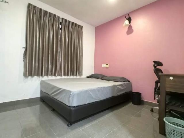Room for rent in Country Heights Damansara, Kuala Lumpur