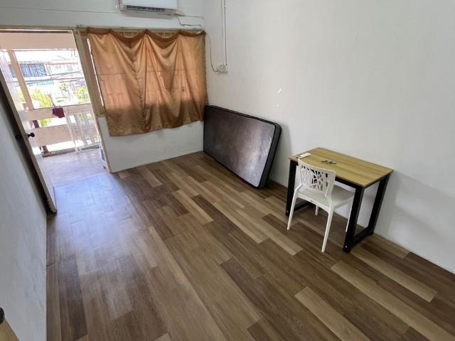 Room for rent in Seksyen U13, Shah Alam