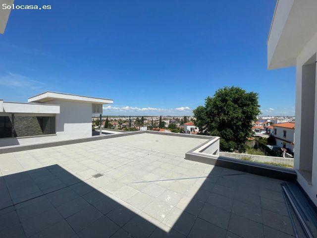 Casa en venta en Gines, Andalucía