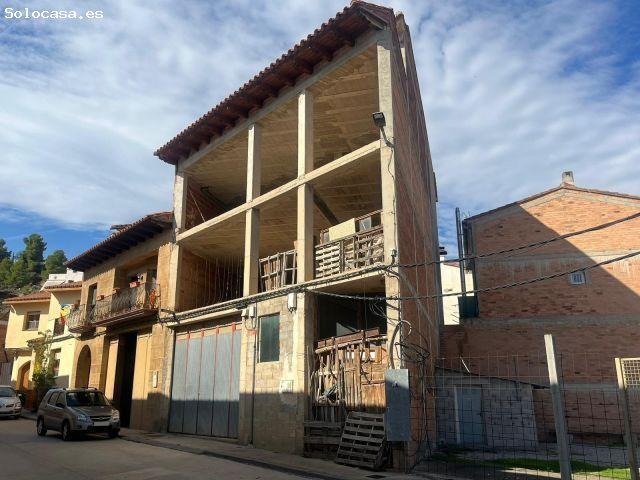 Piso en venta en Matarraña / Matarranya, Valderrobres