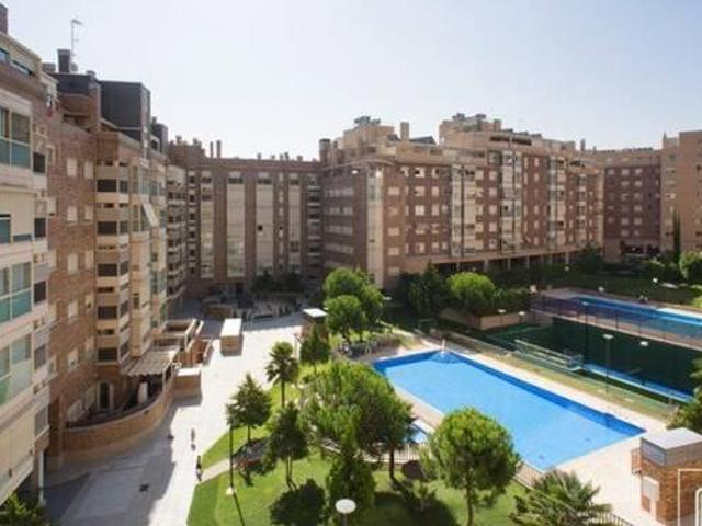 Casa en alquiler en Valverde De Alcalá, Madrid