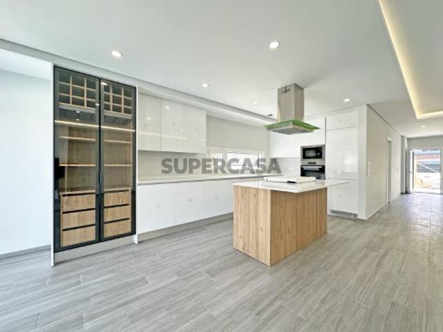 Casa venda em Seixal, Fernão Ferro