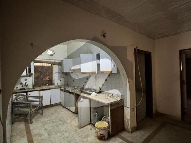 House for sale in Gulshan-e-Iqbal Town, North Waziristan