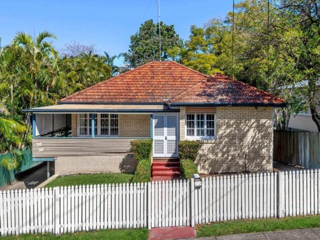 House for rent in Coorparoo, Greater Brisbane