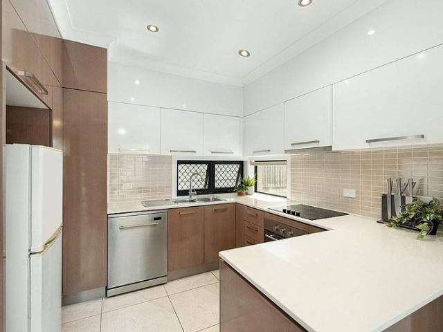 Townhouse for rent in Toombul, Queensland