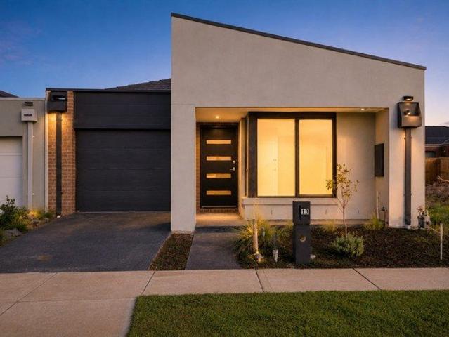 House for rent in Manor Lakes, Melbourne