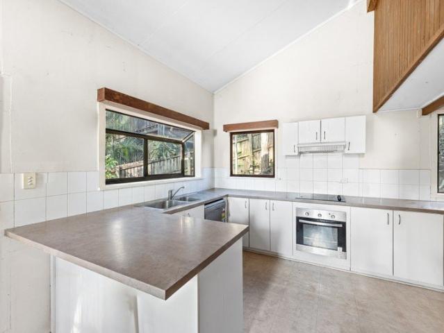 House for rent in Indooroopilly, Greater Brisbane