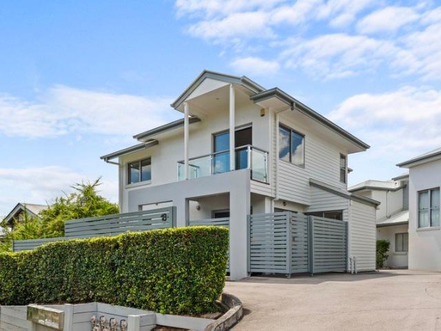 Townhouse for rent in Toombul, Queensland