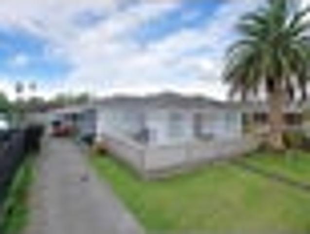 House for sale in Owhata, Oroua County