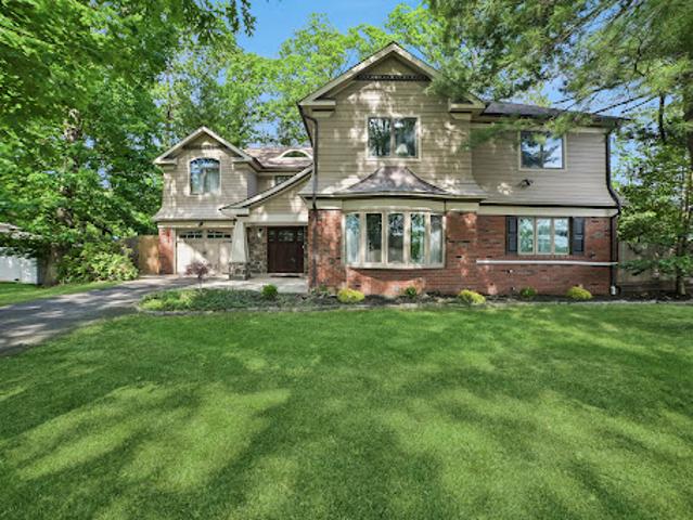 Property for sale in Edison, New Jersey