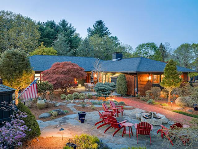Property for sale in Warwick, Rhode Island