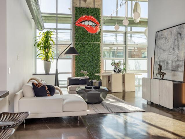 Property for sale in Canoga Park, California
