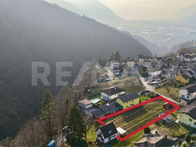 Grundstück kaufen in Bellinzona, Tessin