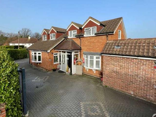Property for sale in The Crescent, Farnborough