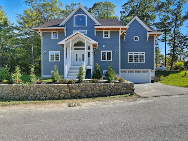 Property for sale in Wakefield, Massachusetts