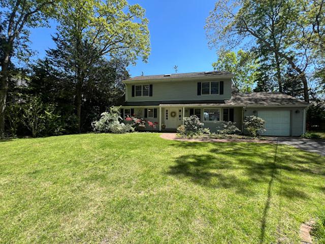 Property for sale in Aquebogue, New York