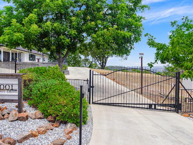 Property for sale in Rescue, California