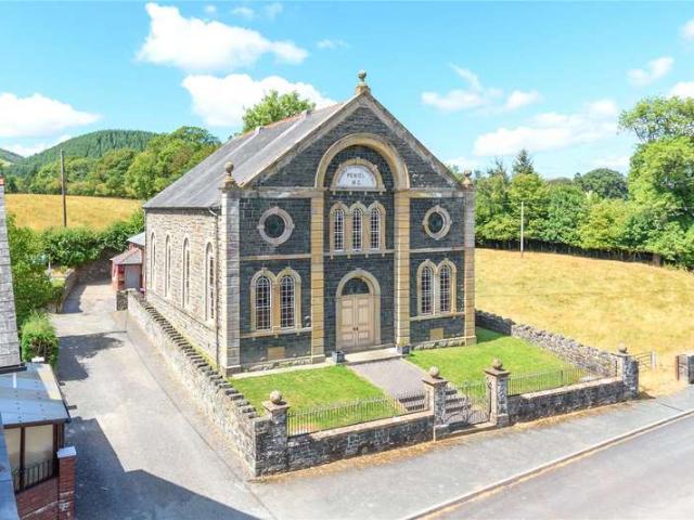 Property for sale in Carno