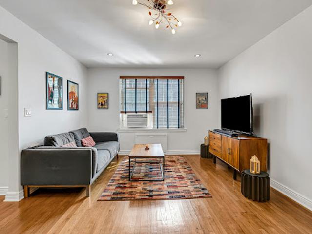 Apartment for sale in Hudson, New Jersey