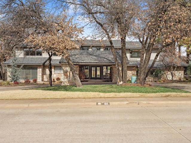 Property for sale in Edmond, Oklahoma