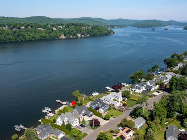 Property for sale in Brookfield, Connecticut