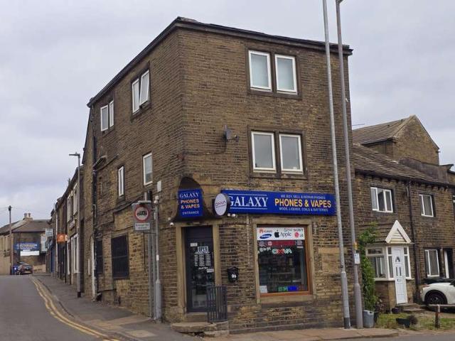 Property for sale in Queensbury, West Yorkshire