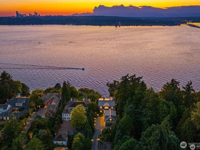Property for sale in Medina, Washington