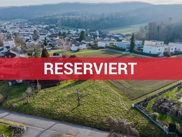 Grundstück kaufen in Lupfig, Aargau