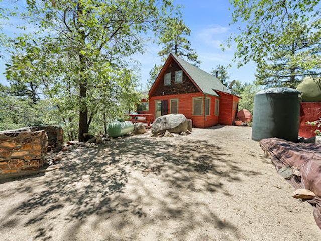 Property for sale in Fawnskin, California