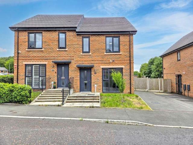 Property for sale in Rainsough, Bury