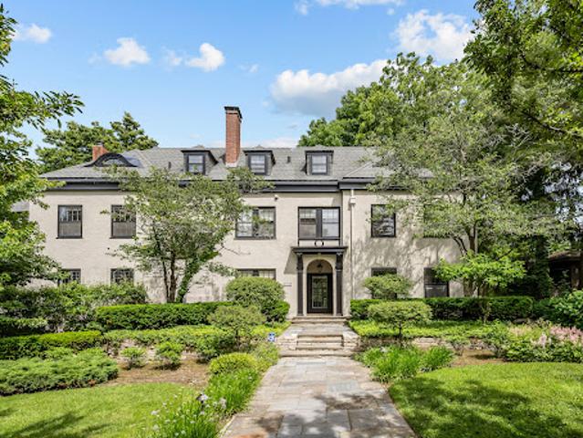 Property for sale in Winnetka, Illinois