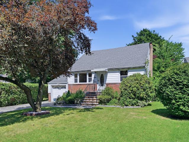Property for sale in Maywood, New Jersey