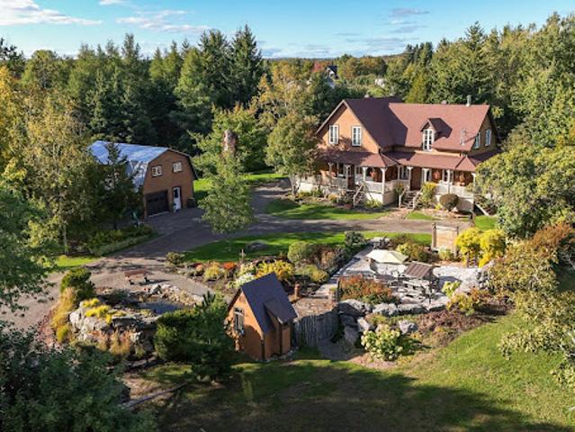 Property for sale in Saint-Siméon, Gaspésie–Îles-de-la-Madeleine