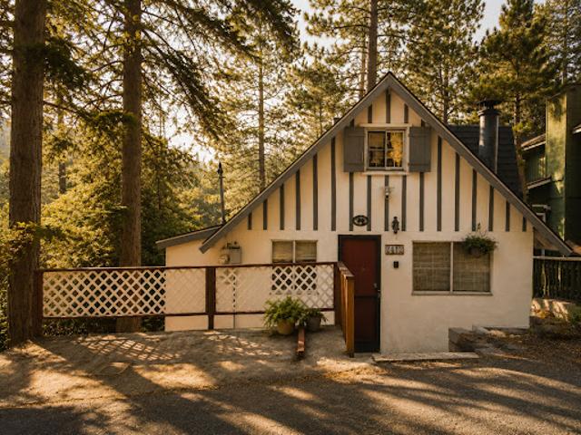 Property for sale in Green Valley Lake, California