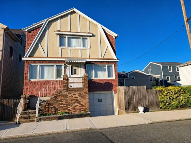 Property for sale in Arverne, New York