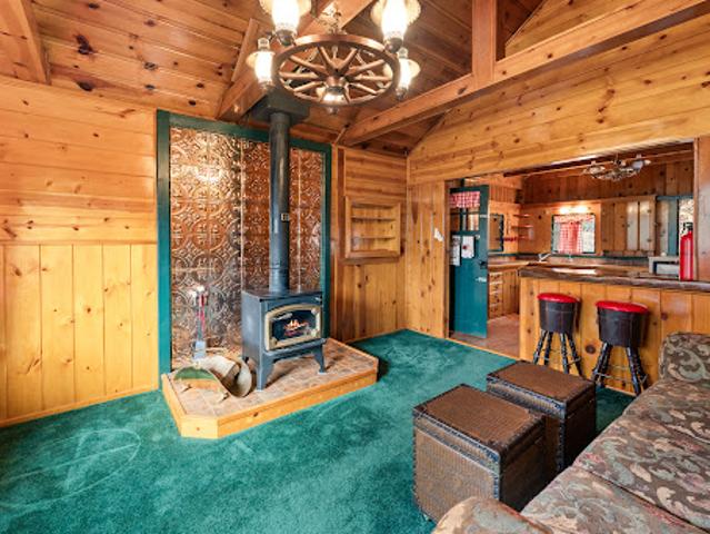 Property for sale in Fawnskin, California