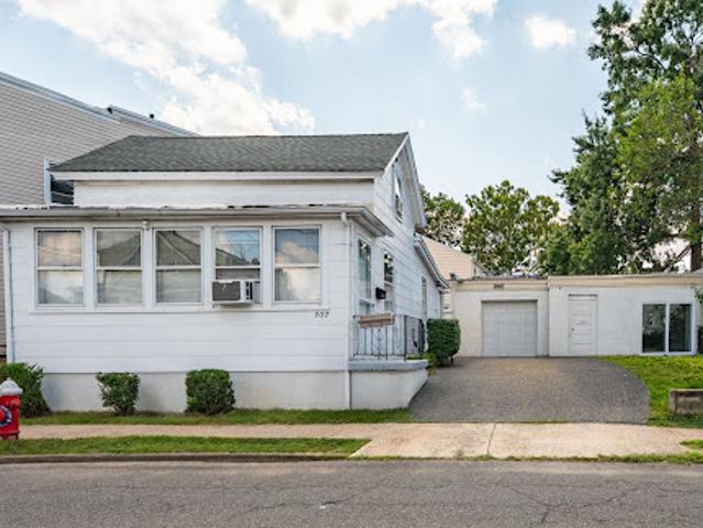 Property for sale in Hackensack, New Jersey