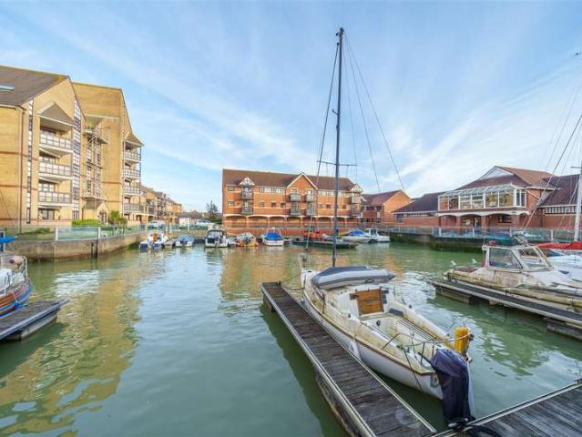 Property for sale in Fishersgate, West Sussex