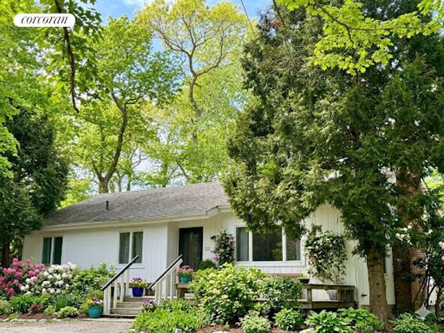 Property for sale in Wainscott, New York