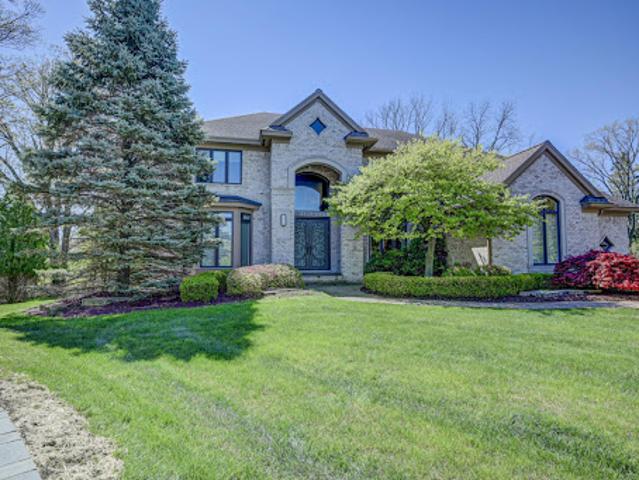 Property for sale in West Bloomfield, Michigan