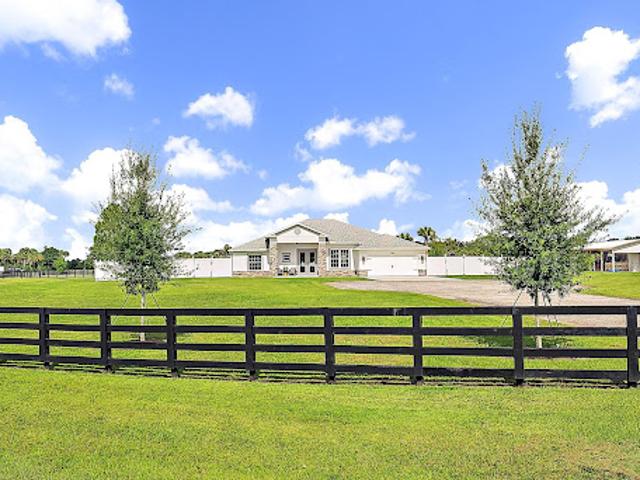 Property for sale in Okeechobee, Florida